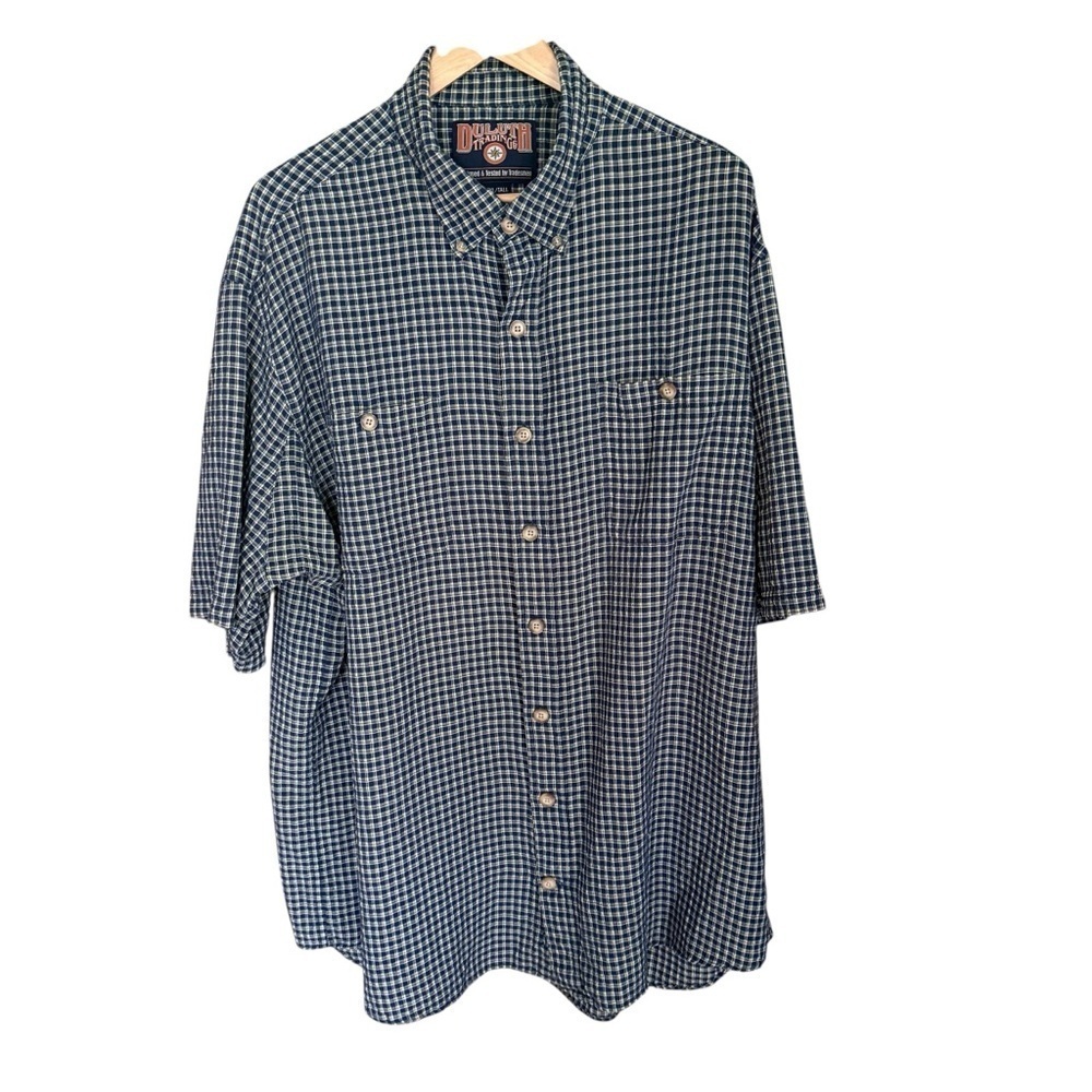 Duluth trading men’s Blue/ Green Checkered short sleeve shirt, size 2XT